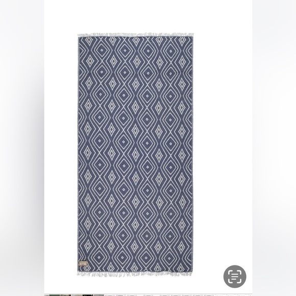 Free Form Diamonds Wrap Scarf Versatile Textile Blue Jacquard Loom Hand Crafted - Picture 2 of 11